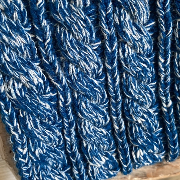 Neck Scarf - Picture 2 of 3